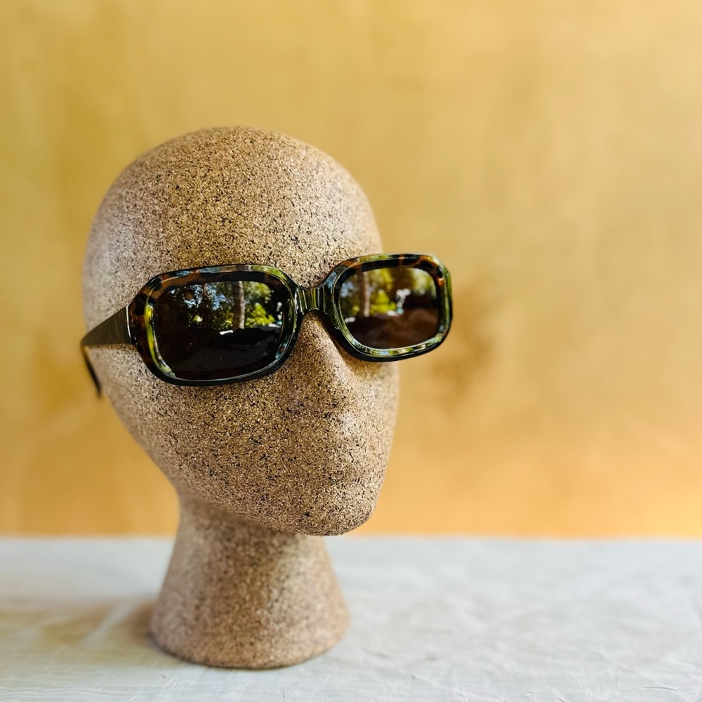 Brown Tortoiseshell Rectangle Sunglasses Womens Men Trendy 90s Cool Retro Square